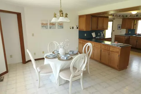 Dining - 2575 S Coleman, Shepherd, MI 48883 photo 1 of 2