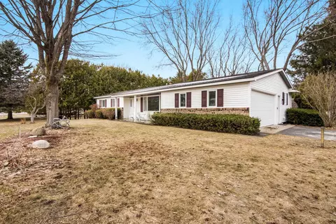 4312 Ridgemoor, Traverse City, MI 49684