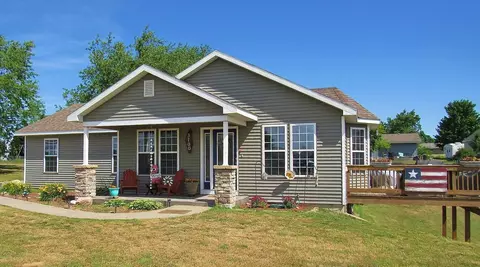 3700 Fieldcrest, Traverse City, MI 49685