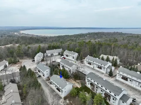 4013 Robin Hood, Traverse City, MI 49686