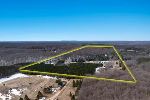 4283 S 7, Harrietta, MI 49638