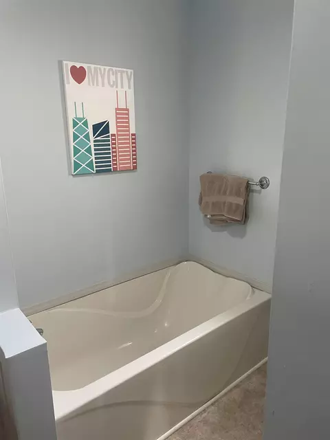 Bath - 1684 S Riverside, Au Gres, MI 48703 photo 6 of 8