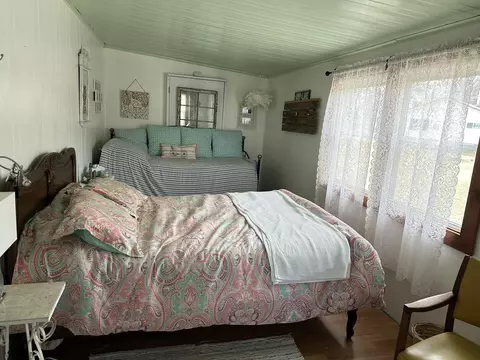 Bedroom - 3266 S S Pt #LOT : 18, Au Gres, MI 48703 photo 2 of 2