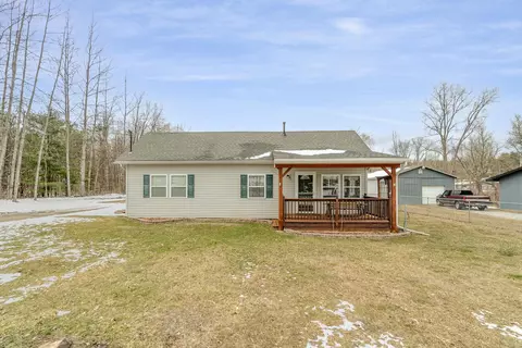 6678 Esmond, Hale, MI 48739