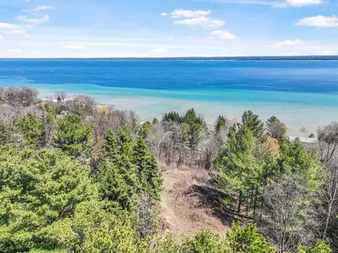 00 Bluff, Traverse City, MI 49686