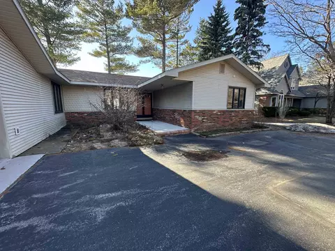 6337 E Hbr, Elk Rapids, MI 49629