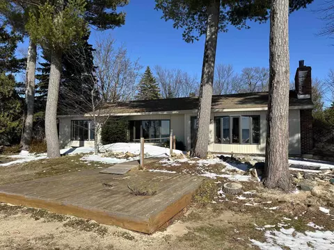 6337 E Hbr, Elk Rapids, MI 49629 photo 40