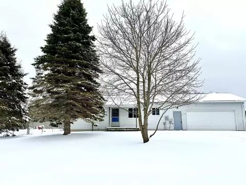 315 Kuhn, Buckley, MI 49620