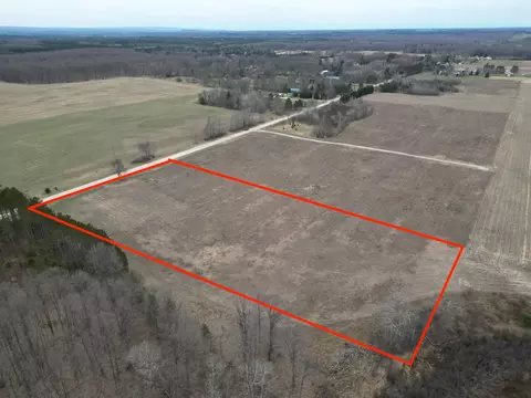 001 Gleaner Hall, Kingsley, MI 49649