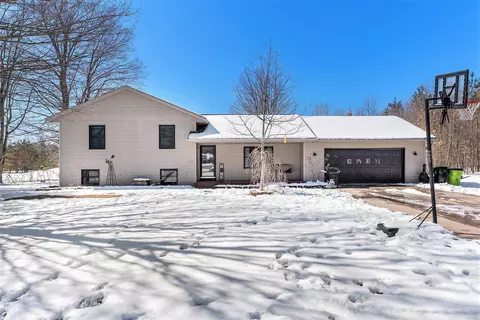 3134 Azalea, Interlochen, MI 49643