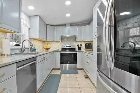 Kitchen - 8790 Deadstream, Honor, MI 49640 photo 2 of 4