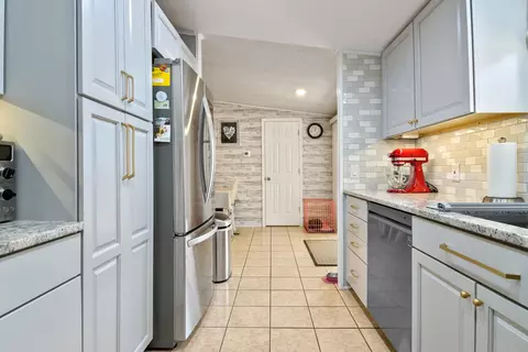 Kitchen - 8790 Deadstream, Honor, MI 49640 photo 4 of 4