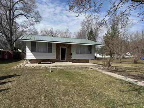 424 Grafton, Alma, MI 48801