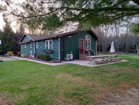 Exterior - 9685 E Deerfield, Shepherd, MI 48883 photo 4 of 22