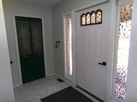 Entry Way - 9685 E Deerfield, Shepherd, MI 48883 photo 2 of 5