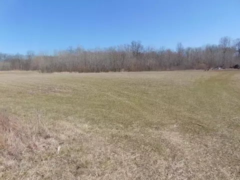 4526 N N Un, Alma, MI 48801