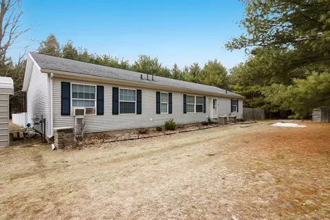 1530 Sleepy Holw, Interlochen, MI 49643