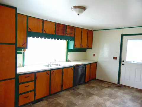 Kitchen - 3547 Darton, Hale, MI 48739 photo 3 of 3