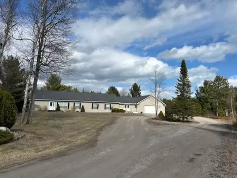 840 Kunze, East Tawas, MI 48730