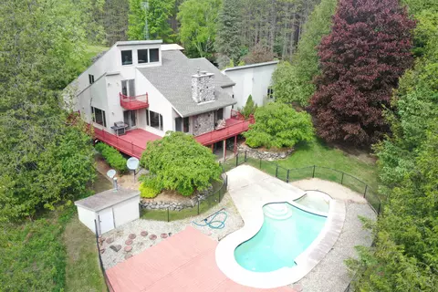 2864 Peach Lk, West Branch, MI 48661