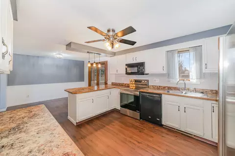 Kitchen - 5198 Jonathon, Mount Pleasant, MI 48858 photo 1 of 2