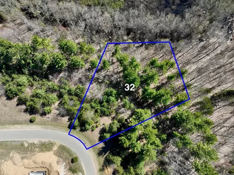 6387 Jeffrey #LOT : 32, Grawn, MI 49637