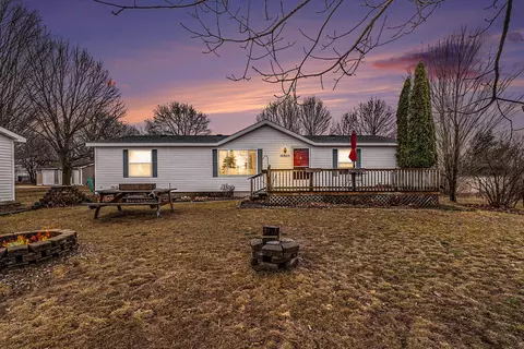 10925 Scenic, Honor, MI 49640