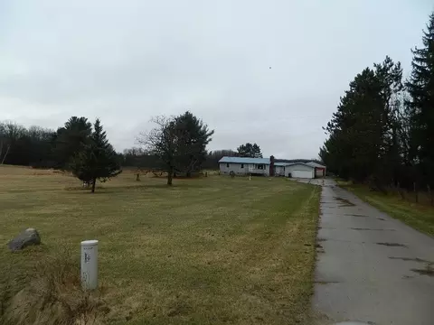 Exterior - 5735 Parker, Gladwin, MI 48624 photo 6 of 9