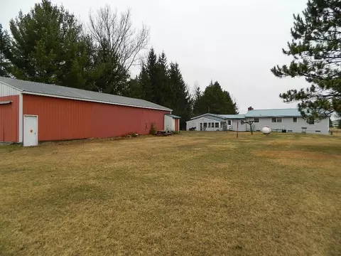 Exterior - 5735 Parker, Gladwin, MI 48624 photo 7 of 9