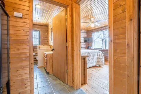 Entry Way - 6004 N Greenway, Frederic, MI 49733 photo 3 of 4