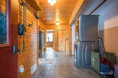 Entry Way - 6004 N Greenway, Frederic, MI 49733 photo 1 of 4
