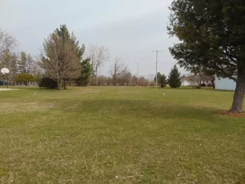 645 Norton Gibbs, Ithaca, MI 48847