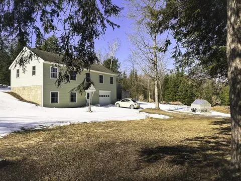 28280 Timber Vly, Beaver Island, MI 49782