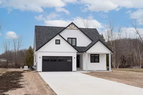 1008 Northview, Lake Isabella, MI 48893