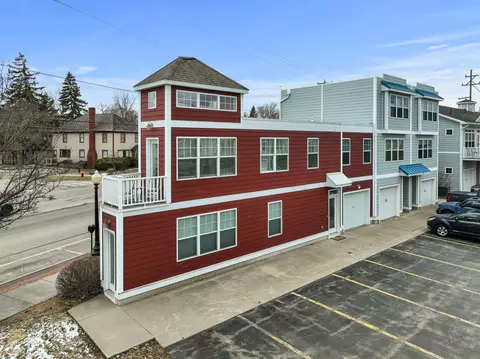 307 Eighth, Traverse City, MI 49684