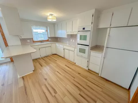 9533 E Denver, Mount Pleasant, MI 48858 photo 6