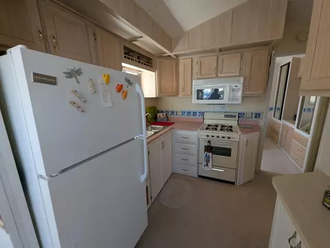 3675 E Michigan UNIT 17 : 17, Au Gres, MI 48703 photo 12