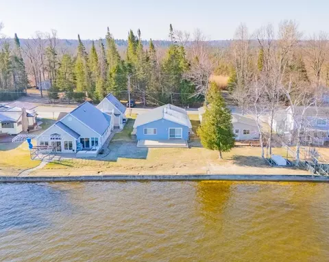 1022 12 Iroquois, Prudenville, MI 48651