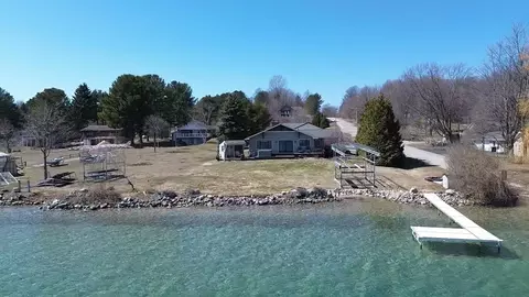 9200 Angell, Williamsburg, MI 49690