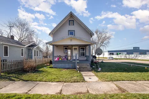 732 Bridge, Alma, MI 48801 photo 2
