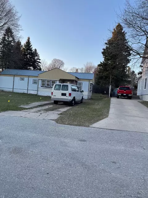 315 3rd, Marion, MI 49665 photo 5