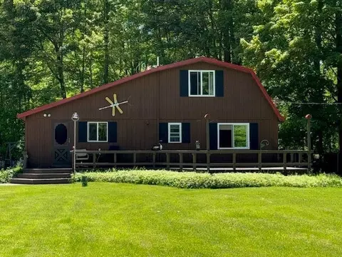 8195 Sherwood, Hale, MI 48739