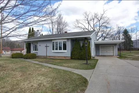 106 N Brownson, Kingsley, MI 49649