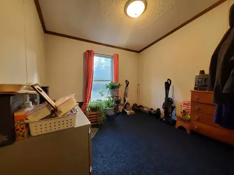 Bedroom - 13117 45th, Remus, MI 49340 photo 1 of 4