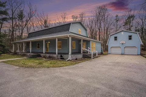 4676 W Mcmillan, Muskegon, MI 49445