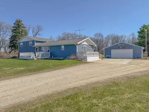 5116 N Lewis, Coleman, MI 48618