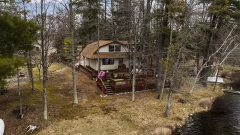 11734 Lake Shr, Fife Lake, MI 49633