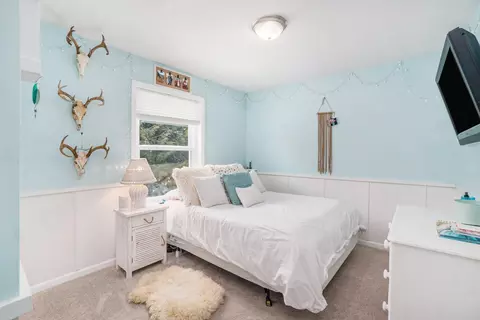 Bedroom - 3155 Greenfield, Petoskey, MI 49770 photo 3 of 4
