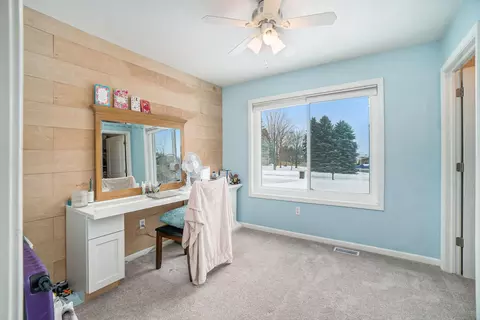 Bedroom - 3155 Greenfield, Petoskey, MI 49770 photo 2 of 4