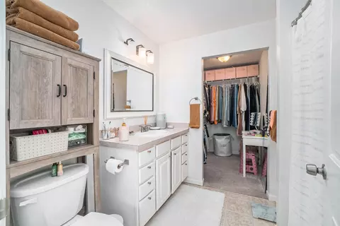 Bath - 3155 Greenfield, Petoskey, MI 49770 photo 1 of 2